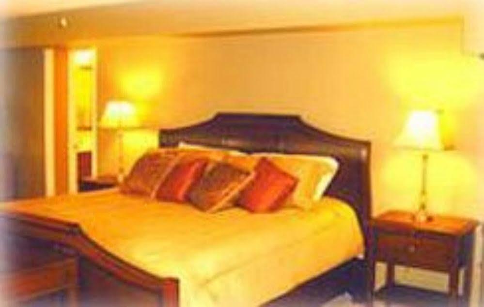 Laurel Grove Inn Riva Exterior photo
